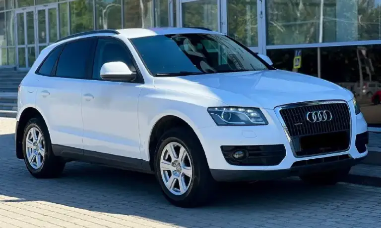 Audi q5 2009
Номер: +79497546213
Цена: 1.285.000

Машина в хорошем состояние
Как внешне так и технически
Кузов без гнили и ржавчин
Мотор и коробка работают без нареканий
Ходовая часть как новая
Салон ухожен, не протерт, в машине не курили
Хорошая комплектация
Кожаный мультируль
Датчик света и дождя, круиз контроль, электро привод багажника, климат контроль, электро регулировка сидений и зеркал, хорошая мультимедиа с блютуз - фотография - 3