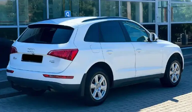 Audi q5 2009
Номер: +79497546213
Цена: 1.285.000

Машина в хорошем состояние
Как внешне так и технически
Кузов без гнили и ржавчин
Мотор и коробка работают без нареканий
Ходовая часть как новая
Салон ухожен, не протерт, в машине не курили
Хорошая комплектация
Кожаный мультируль
Датчик света и дождя, круиз контроль, электро привод багажника, климат контроль, электро регулировка сидений и зеркал, хорошая мультимедиа с блютуз - фотография - 5