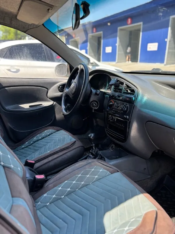 Продам daewoo sens
Марка: daewoo ( украинской сборки)
Модель: sens
Год: 2009
Пробег: 209000
Объем двигателя: 1.3
Топливо: бензин
Кпп: механика
Цвет: темно зелёный
Описание: продам daewoo sens 2009 г. В. Не такси
Двигатель, коробка работает исправно ( чистили меняли масло и перебрали не исправные детали в коробке прошлым летом).
Ходовая в порядке ( был совершен ремонт в марте всей ходовой кроме ручника стоек передних и задних).
Дно пороги стаканы целые не гнилая.
Новый генератор
Новый радиатор
Хороший аккумулятор (год аккумулятору)
Летняя резина (износ 60%), зимнюю резину на шипах отдам в подарок с дисками.
Центрального замка нет.
Стоит магнитола.
Стоит очень хороший свет
Стоит метан( вписан в тех. Паспорт)
Поменяна вся выхлопная система
По машине много что делалось.
По документам чистая, только переоформление.
Продажа от хозяина, машиной владею 4 года.
Территориально луганск
Цена: 200 000
+79591743603 Владислав
📞 Звоните: +7(959)1743603 - фотография - 2