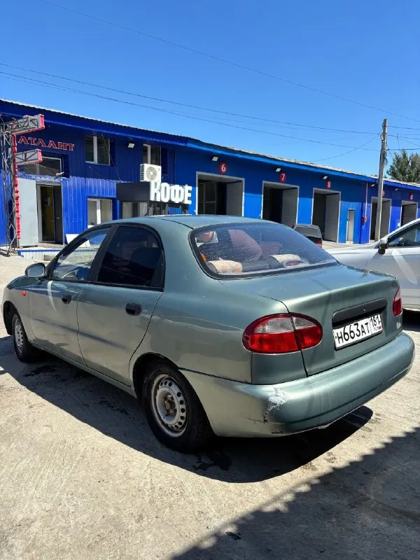 Продам daewoo sens
Марка: daewoo ( украинской сборки)
Модель: sens
Год: 2009
Пробег: 209000
Объем двигателя: 1.3
Топливо: бензин
Кпп: механика
Цвет: темно зелёный
Описание: продам daewoo sens 2009 г. В. Не такси
Двигатель, коробка работает исправно ( чистили меняли масло и перебрали не исправные детали в коробке прошлым летом).
Ходовая в порядке ( был совершен ремонт в марте всей ходовой кроме ручника стоек передних и задних).
Дно пороги стаканы целые не гнилая.
Новый генератор
Новый радиатор
Хороший аккумулятор (год аккумулятору)
Летняя резина (износ 60%), зимнюю резину на шипах отдам в подарок с дисками.
Центрального замка нет.
Стоит магнитола.
Стоит очень хороший свет
Стоит метан( вписан в тех. Паспорт)
Поменяна вся выхлопная система
По машине много что делалось.
По документам чистая, только переоформление.
Продажа от хозяина, машиной владею 4 года.
Территориально луганск
Цена: 200 000
+79591743603 Владислав
📞 Звоните: +7(959)1743603 - фотография - 6