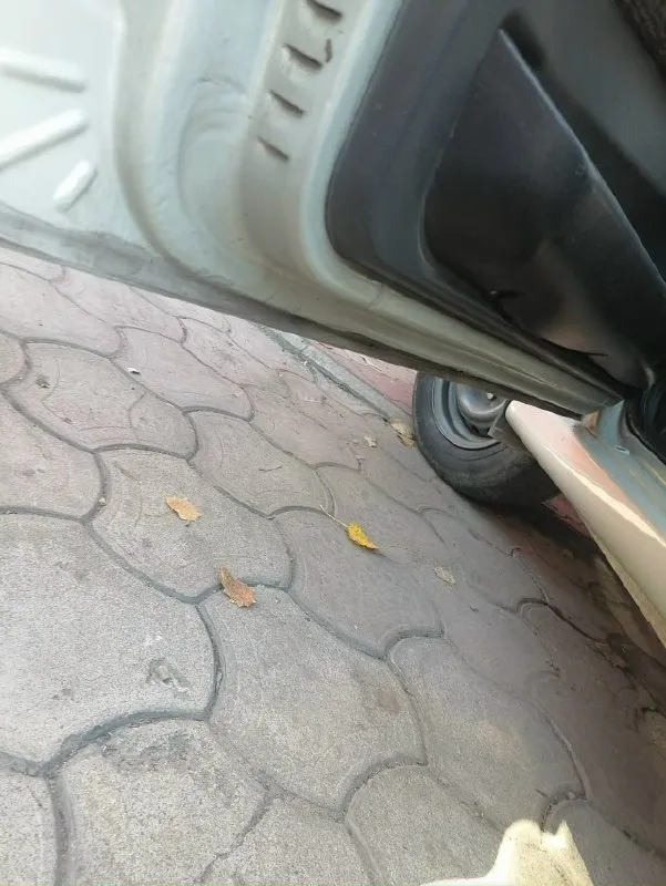 Здравствуйте! 👋 с радостью представляю вашему вниманию автомобиль ваз 2114 2006 года выпуска. Он полностью исправен и готов к эксплуатации. Все необходимые системы функционируют должным образом. Кузов не имеет следов ржавчины 🚫, днище и пороги в хорошем состоянии 🚗. Документы в полном порядке 📃, автомобиль зарегистрирован в российской федерации 🇷🇺 и может быть переоформлен без проблем. Также отсутствуют штрафы 🚫 и ограничения 🚧. Более подробную информацию можно получить по телефону: +79495641302 📞. Цена данного автомобиля составляет 265 тысяч рублей 💰. Осмотр можно провести в макеевке 🏙️.
📞 Звоните: +7(949)5641302 - фотография - 5