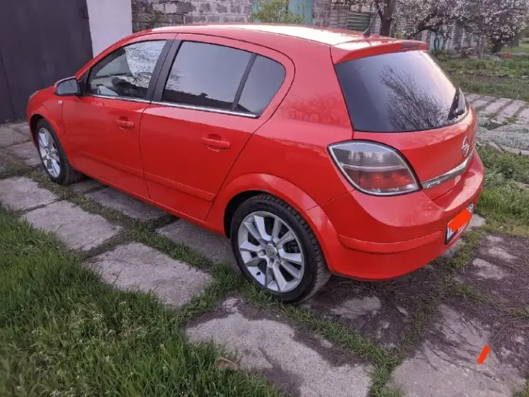 В продажа opel астра h 2008 г. В отличном состоянии, двигатель 1.8 140 л. С. Пробег 230 тыс. Кпп механика. Кузов в заводском окрасе, вздутий и ржавчины нету, дтп не было. По двигателю и ходовой нареканий нет. Два ключа + сервисные книжки. Цена: 650 тыс. Руб. С хорошим торгом. Переоформление без проблем, собственник. Тел: +79493809183
📞 Звоните: +7(949)3809183 - фотография - 4