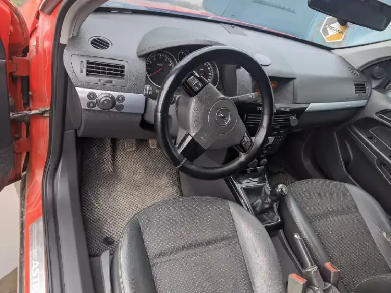 В продажа opel астра h 2008 г. В отличном состоянии, двигатель 1.8 140 л. С. Пробег 230 тыс. Кпп механика. Кузов в заводском окрасе, вздутий и ржавчины нету, дтп не было. По двигателю и ходовой нареканий нет. Два ключа + сервисные книжки. Цена: 650 тыс. Руб. С хорошим торгом. Переоформление без проблем, собственник. Тел: +79493809183
📞 Звоните: +7(949)3809183 - фотография - 5