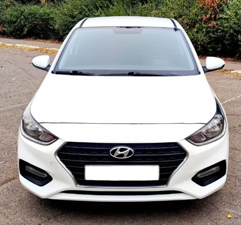 Продам hyundai solaris 2019 год, 1,6 бензин, 125 л. С. , механика 6-ти ступени. Цена 1,230 млн. Руб. Зеленая автотека!!!! Реальный подтверждённый пробег 126 тыс. Км. Авто без дтп в родном окрасе. Хорошая комплектация: бортовой компьтер, кожаный мультируль с подогревом, круиз контроль, магнитола с блютузом, 4 динамика, громкая связь, сидения с подогревом, 4 стеклоподъемника, кондиционер, регулировка зеркал, центральный замок, сигнализация стар лайн. Двигатель, коробка, ходовая в идеальном состоянии. Шины 15 лето почти новые, в комплекте шипованные зимние шины. Отличная динамика и ходовые качества авто удивляют. Детально по телефону+79493202480, +79493560528
📞 Звоните: +7(949)3202480 - фотография - 2