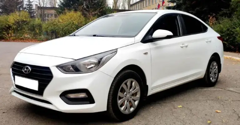 Продам hyundai solaris 2019 год, 1,6 бензин, 125 л. С. , механика 6-ти ступени. Цена 1,230 млн. Руб. Зеленая автотека!!!! Реальный подтверждённый пробег 126 тыс. Км. Авто без дтп в родном окрасе. Хорошая комплектация: бортовой компьтер, кожаный мультируль с подогревом, круиз контроль, магнитола с блютузом, 4 динамика, громкая связь, сидения с подогревом, 4 стеклоподъемника, кондиционер, регулировка зеркал, центральный замок, сигнализация стар лайн. Двигатель, коробка, ходовая в идеальном состоянии. Шины 15 лето почти новые, в комплекте шипованные зимние шины. Отличная динамика и ходовые качества авто удивляют. Детально по телефону+79493202480, +79493560528
📞 Звоните: +7(949)3202480 - фотография - 5