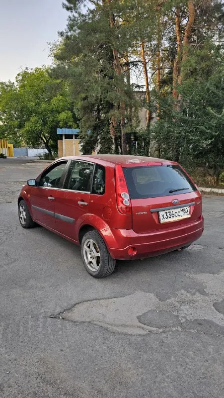 Продам: форд фиеста
Год: 2006
Двс: 1.25
Кпп: механика
Пробег : 113.000км
Газ: евро-4 (вписан)
Цена: 420к торг у капота
Собственник, во владении больше 4х лет.
+79495216165
По мотору и кпп без нареканий. По ходовой без вопросов, из последнего перебрал задние тормоза и стойки: тормозные барабаны, колодки, механизмы, цилиндры, амортизаторы все стоит новое. Резина лето покупал в начале сезона - фотография - 5