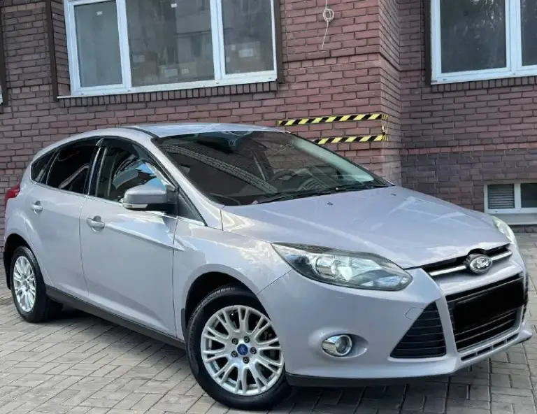 Продам ford focus 3
Год:2013
Пробег :180.000 родной пробег готов на любые проверки
Двигатель:1.6
Коробка : автомат
Автотека зелёная
Без дтп
В родном окрасе

Автомобиль в идеальном состоянии
За машину не стыдно
Полностью обслужен от а до я
Ходовая работает идеально без посторонних звуков
Каждые 5.000 полное обслуживания
За машину не стыдно
Готов на любые проверки за ваш счет

Комплектация полная :
Круиз контроль, двух зоный
Климат , bluetooth, навигатор, большой дисплей с интернетом, подогрев сидений, подогрев стекол, мульти руль, камера заднего вида, спорт режим, парктроники, в машине есть абсолютно всё для удобной езды

Цена: 860.000
+79495278015 - фотография - 2