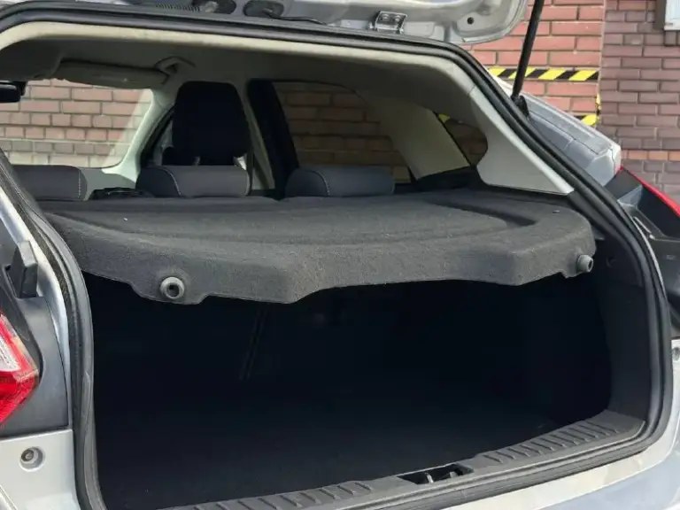Продам ford focus 3
Год:2013
Пробег :180.000 родной пробег готов на любые проверки
Двигатель:1.6
Коробка : автомат
Автотека зелёная
Без дтп
В родном окрасе

Автомобиль в идеальном состоянии
За машину не стыдно
Полностью обслужен от а до я
Ходовая работает идеально без посторонних звуков
Каждые 5.000 полное обслуживания
За машину не стыдно
Готов на любые проверки за ваш счет

Комплектация полная :
Круиз контроль, двух зоный
Климат , bluetooth, навигатор, большой дисплей с интернетом, подогрев сидений, подогрев стекол, мульти руль, камера заднего вида, спорт режим, парктроники, в машине есть абсолютно всё для удобной езды

Цена: 860.000
+79495278015 - фотография - 5