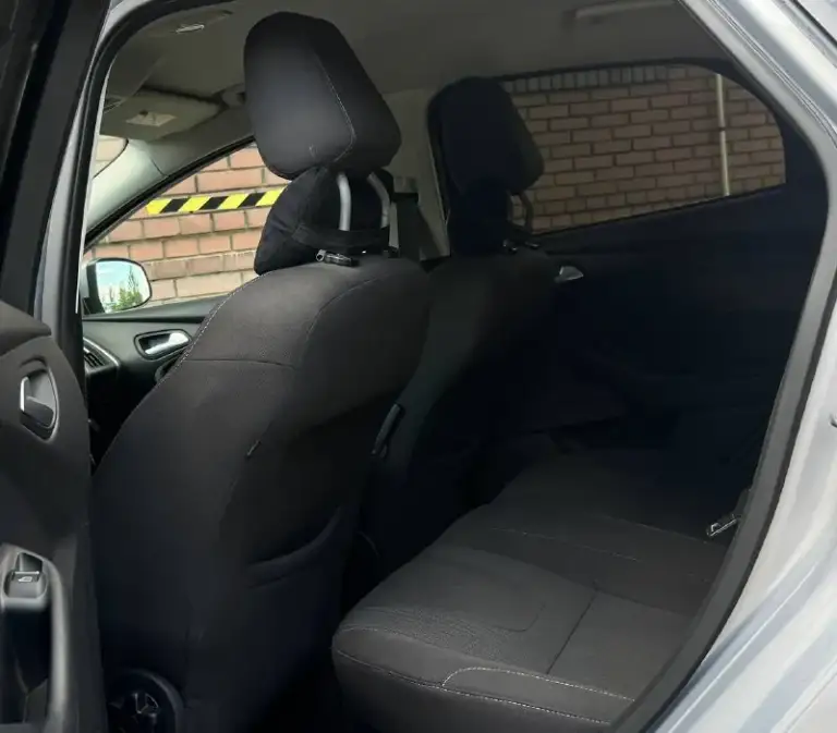 Продам ford focus 3
Год:2013
Пробег :180.000 родной пробег готов на любые проверки
Двигатель:1.6
Коробка : автомат
Автотека зелёная
Без дтп
В родном окрасе

Автомобиль в идеальном состоянии
За машину не стыдно
Полностью обслужен от а до я
Ходовая работает идеально без посторонних звуков
Каждые 5.000 полное обслуживания
За машину не стыдно
Готов на любые проверки за ваш счет

Комплектация полная :
Круиз контроль, двух зоный
Климат , bluetooth, навигатор, большой дисплей с интернетом, подогрев сидений, подогрев стекол, мульти руль, камера заднего вида, спорт режим, парктроники, в машине есть абсолютно всё для удобной езды

Цена: 860.000
+79495278015 - фотография - 7