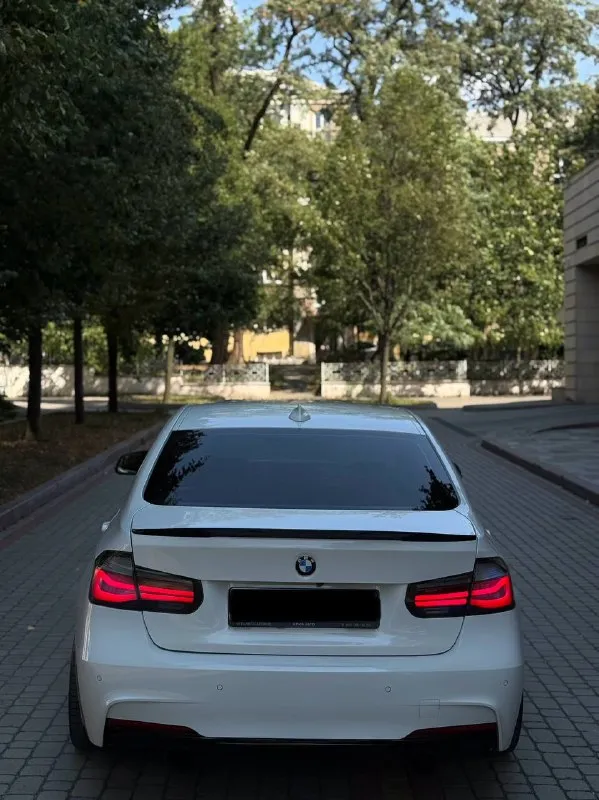 Продам bmw 335
2012 Года выпуска
Мотор 3.0 бензин (n55 306 л. С. )
Пробег 167.000 км
Задний привод 🔥
Коробка автомат работает отлично.
Комплектация:
2-Х зоный климат контроль
Электро регулировка боковых зеркал, складывание зеркал, комфорт сидения, память сидений, подогревы сидений, подогрев рулевого колеса, мультифункциональное рулевое колесо, бортовой компьютер, датчик света, датчик дождя, передние и задние парктронники, камера заднего вида, люк, слепые зоны.
Машина полностью обслужена все заказ наряды имеются.
Сделан хороший приятный выхлоп установлены пайпы, все стекла в круг родные включая лобовое.
Новые оригинальные диски, жирная резина.
Любой вид переоформления.
✅Возможна продажа в кредит, обмен
Цена 2.250.000 хорошим людям хороший торг 🤝🏼
Номер для связи +79493224930 - фотография - 4