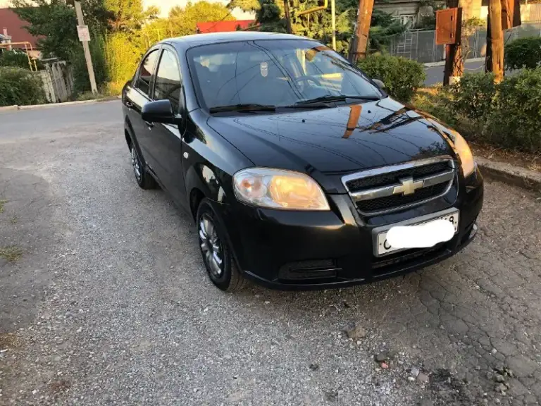 Продам шевроле авео в хорошем состоянии 2010 год без дтп кузов в родном окрасе цена 460 торг срочно 
+79494548896 - фотография - 1