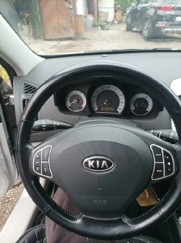 Kia ceed 1.6 mt, 2007, 200 700 км, 650 000 ₽, личное авто, в собственности 6 лет, ржавчины нет, течей нет, евро 4 в этом году установлен, вписан, климат, обслуживалось во время. Енакиево. +79490896189
📞 Звоните: +7(949)0896189 - фотография - 6