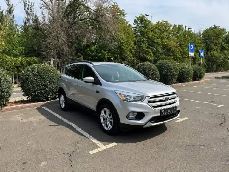 Ford escape, 2017, 1.5 (179 л. С. ) автомат. 134000км. Отличный автомобиль на обычном автомате, не робот. Хорошая комплектация, климат контроль 2-х зонный, электрорегулировка и подогрев передних сидений,   датчик дождя,   датчик света,   люк + панорамная крыша, мультимедийная система с камерой заднего вида. 1fmcu0gd1jua40796. Возможен оформление в кредит. Возможен обмен. Более детально по телефону.
Цена - 1.600.000 р.
+79493890604 - фотография - 5