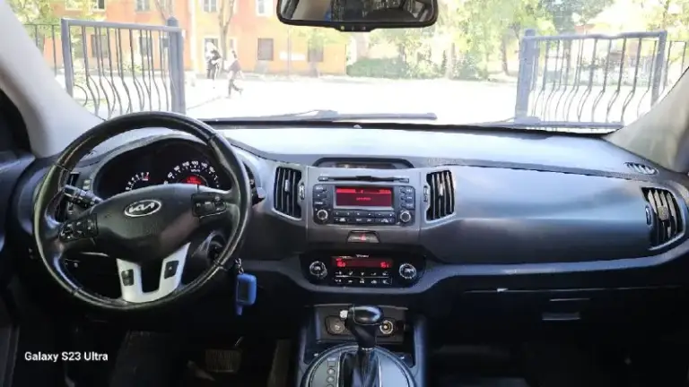 🚗🅰️🅰️Срочно
Kia sportаgе
📅Год выпуска: 2013
📦Кпп: автомат
⚙️Двигатель:2.0л
💴Цена: 1.190т₽
🗺️Пробег:150.000 км
Объем двигателя 2.0л.
-В родном окрасе 💯 %
-Один хозяин
-Полностью обслужена
-Усилитель руля
-Круиз контроль
-4 Эл стеклоподъёмника
- Зеркала с подогревом и эл складыванием
-Датчик света
-Датчик дождя
-Мультируль
-Акустика, aux, usb
- Подушки безопасности (airbag), abs, esp.
📞 🇷🇺 Звоните:
+7-949-8307562
+79494660985 - фотография - 7