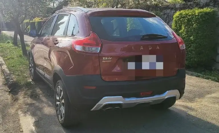 Lada xray cross, 2021
Автоматическая коробка, бензин, 1,6л. Передний привод, пробег - 70 км.
Машина в хорошем состоянии, небитая, мотор коробка ниссан, салон целый, чистый, стоит головное устройство с apple car play и android auto, камера заднего вида, сигнализация
Цена: 1500000 руб
Звоните +79493354459 - фотография - 5