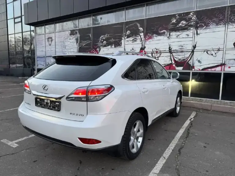 Lexus rx 270 2013 год, 2.7 автомат. Пробег - 134000 км.
Официальный дилерский автомобиль. Отличное состояние, красивый цвет белый перламутр. Обслужен. Родной пробег. Возможно оформление в кредит. Возможен обмен. Более детально по телефону.
Цена - 2.400.000 р.
+79493890604 - фотография - 7