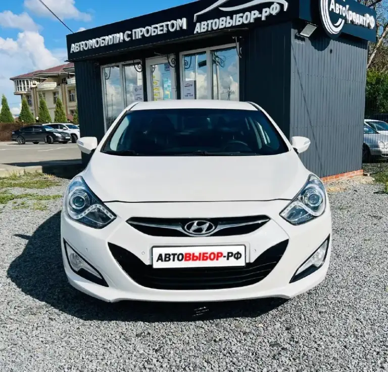 Hyundai i40
Год выпуска : 2012
Двигатель: 2.0 (150 л. С. )
Коробка передач: автомат
Пробег: 223 000 км
Привод: передний

📌Автомобиль в идеальном техническом состоянии
📌Кузов также в хорошем состоянии
📌Чистый и ухоженный салон
📌Все жидкости заменены
📌2 Комплекта резины

Стоимость 999 000₽✅

Покупка возможна за наличный расчет или в кредит даже без первоначального взноса

Готовы доставить по лнр/днр/ в
Область

☎️ +79623868777
📲 @Den_balan
☎️ +79127856024
📲:@Mrnicezkm - фотография - 2