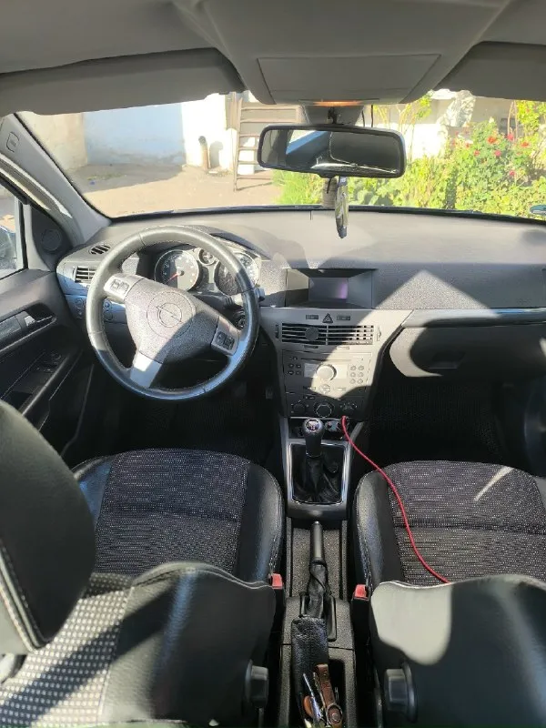 Продам opel astra h 2004г. 1.8 бензин механика цена 470000₽ донецк +79493615589
📞 Звоните: +7(949)3615589 - фотография - 7