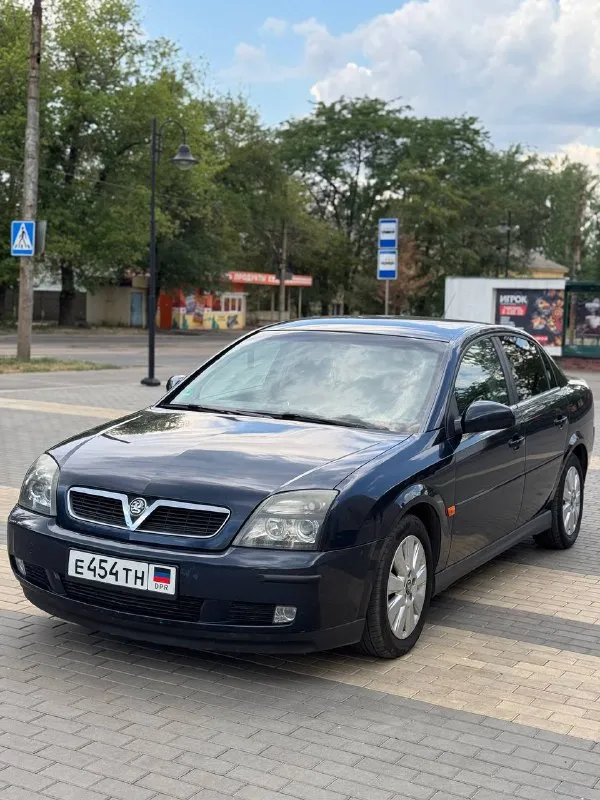 Продам opel vectra c
Продажа от собственника!!!
Год выпуска- 2002 года
Объем двигателя-1.8!!(крепкий мотор)
Пробег -220.000 тыс км
Коробка передач-5-ти ступенчатая
Машина в хорошем техническом состоянии!
Автомобиль без единого рыжика по кузову.
Вообщем, пригонял для себя в 2021 году из германии!!!( есть все сервисные книжки)
Ну путайте с россиянкой )))
Все стекла заводские.
Комплектация:
-4 Стеклоподъемника
-Круиз контроль
-Кондиционер( заправлен, дует на 5/5)
-10 Подушек безопасности
За машиной следил, замена ремня грм, помпы 10т. Км. Назад, полностью обслужена по ходовой, новые тормозные диски и колодки
Установлен газ евро-4!
Стоит новая летняя резина, покупал в 2025 году.
В подарок отдам зимнюю резину с дисками
Машина еще стоит на dpr учете, при переоформлении вы будете первым владельцем в птс! Могу поприсутствовать с вами в мрэо!
Цена-550.000 руб ( торг)
Все дополнительные вопросы по телефону:
+7 (949) 333-10-75 - фотография - 1
