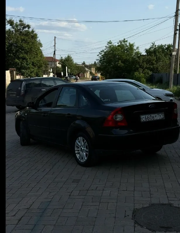 Ford focus ll 1.6 (100л. С) механика состояние сел поехал продажа срочная! Перед продажей было сделано: замена масла в двигателе, и в коробке. Замена лобового стекла чтобы можно было поставить на учёт. Новый аккумулятор. Поставлен мульти руль и сенсорная магнитола. Сзади в багажнике лежит задняя подвеска вся, а также комплект задних колодок и троса для ручника ( ручник не работает) стоит рабочее, но езжу на бензине. Чистка форсунок. Поменяны рулевые тяги, рулевые наконечники, тормозные диски перед, тормозные колодки перед. Не троит работает отлично, масло 5-6 тысяч ликви молли, от замены до замены. Цена: 339000₽ торг звонить : +79497770603 продажа в г. Донецк ( и только
📞 Звоните: +7(949)7770603 - фотография - 3