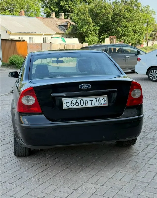 Ford focus ll 1.6 (100л. С) механика состояние сел поехал продажа срочная! Перед продажей было сделано: замена масла в двигателе, и в коробке. Замена лобового стекла чтобы можно было поставить на учёт. Новый аккумулятор. Поставлен мульти руль и сенсорная магнитола. Сзади в багажнике лежит задняя подвеска вся, а также комплект задних колодок и троса для ручника ( ручник не работает) стоит рабочее, но езжу на бензине. Чистка форсунок. Поменяны рулевые тяги, рулевые наконечники, тормозные диски перед, тормозные колодки перед. Не троит работает отлично, масло 5-6 тысяч ликви молли, от замены до замены. Цена: 339000₽ торг звонить : +79497770603 продажа в г. Донецк ( и только
📞 Звоните: +7(949)7770603 - фотография - 4