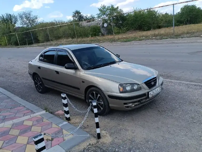 Продам hyundai элантра 1.6 2004 год, на полном ходу, двигатель полностью после капиталки прошол 1000км, заменено всё что можно от поддона до головы включая грм, стоит кондиционер дует хорошо, электоростеклоподъёмники 4шт, гур, дрогая музыка с сабом играет хорошо, по кузову есть моменты днище в отличном состоянии доки все в наличии,350₽ торг. +79497132180
📞 Звоните: +7(949)7132180 - фотография - 10