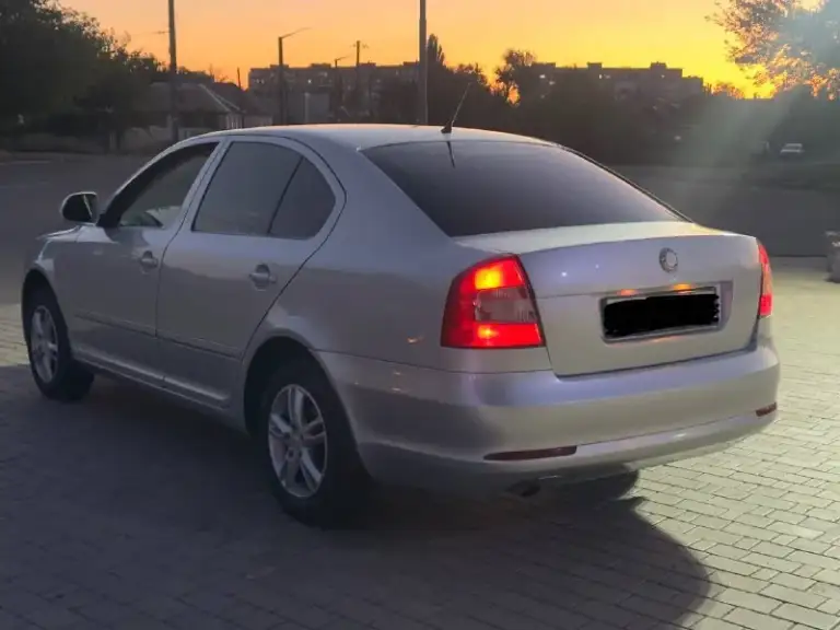 Продам scoda octavia 2012 года.
. Машина в отличном состоянии, без нареканий по кузову. В такси никогда не была. Птс оригинал. Двигатель без вложений 1.6 работает ровно. Ходовая не стучит, не гремит, не скрепит. Сел поехал. Любой вид переоформления.
Цена срочная : 710.000р хороший торг реальному покупателю на месте!

+79498338984 ( Есть телеграмм на этом номере. - фотография - 2