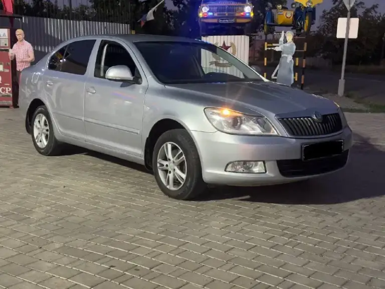 Продам scoda octavia 2012 года.
. Машина в отличном состоянии, без нареканий по кузову. В такси никогда не была. Птс оригинал. Двигатель без вложений 1.6 работает ровно. Ходовая не стучит, не гремит, не скрепит. Сел поехал. Любой вид переоформления.
Цена срочная : 710.000р хороший торг реальному покупателю на месте!

+79498338984 ( Есть телеграмм на этом номере. - фотография - 4