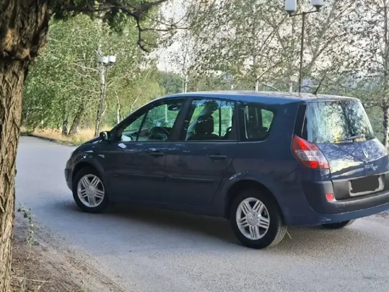 В продаже renault scenic в идеальном состоянии самым надёжным двигателем 1.5 весь обслужен ходовая вся обслуженая кузов без дефектов только гаражное хранение комплектация мульти руль климат контроль полный эл. Пакет сигнализация бортовой компьютер кузов без гнили и ржавчины любое переоформления цена 650 возможен обмен на авто дешевле +79495062828
📞 Звоните: +7(949)5062828 - фотография - 5