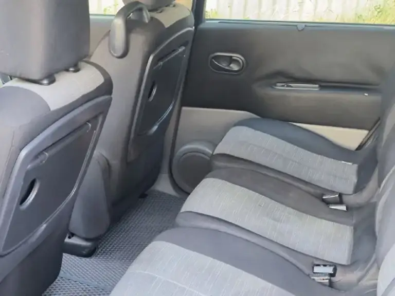 В продаже renault scenic в идеальном состоянии самым надёжным двигателем 1.5 весь обслужен ходовая вся обслуженая кузов без дефектов только гаражное хранение комплектация мульти руль климат контроль полный эл. Пакет сигнализация бортовой компьютер кузов без гнили и ржавчины любое переоформления цена 650 возможен обмен на авто дешевле +79495062828
📞 Звоните: +7(949)5062828 - фотография - 7
