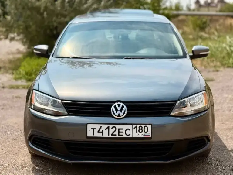 Продам volkswagen jetta 2011 года выпуска, мотор 2.5 атмосферный, (6-ти ступенчатый aisin), пробег 118.000 миль, в комплектации кожаный салон, люк, подогревы сидений, борт компьютер, мультируль. Машина вложений не требует, работает все что должно работать. Один владелец. Продажа с полным переоформлением. Цена 1.100 торг
+79495730450
📲 Tg: псих
📞 Звоните: +7(949)5730450 - фотография - 3
