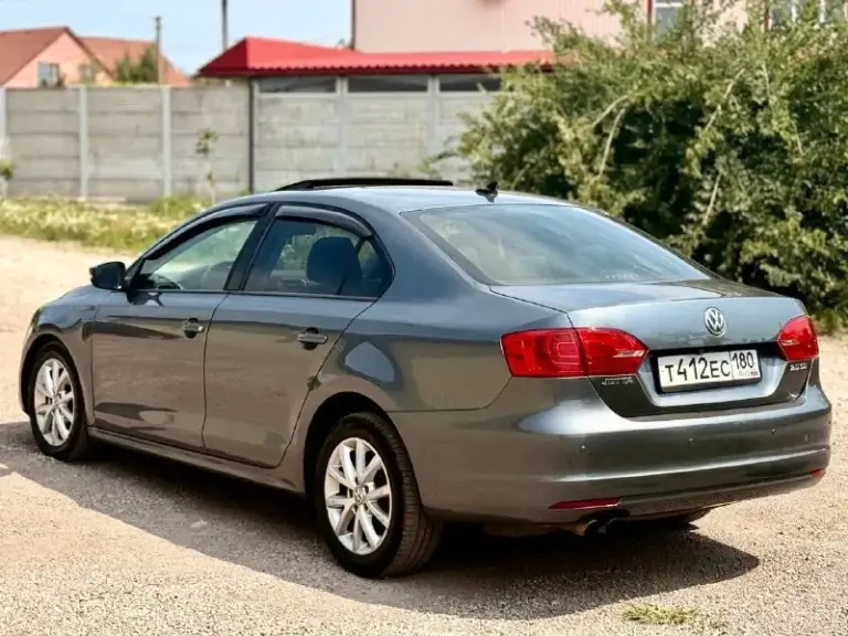 Продам volkswagen jetta 2011 года выпуска, мотор 2.5 атмосферный, (6-ти ступенчатый aisin), пробег 118.000 миль, в комплектации кожаный салон, люк, подогревы сидений, борт компьютер, мультируль. Машина вложений не требует, работает все что должно работать. Один владелец. Продажа с полным переоформлением. Цена 1.100 торг
+79495730450
📲 Tg: псих
📞 Звоните: +7(949)5730450 - фотография - 6