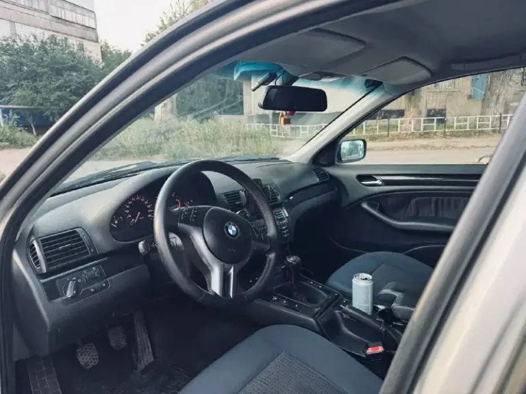 🚘 Bmw e46 рестайлинг — стильный и бодрый авто!

• Двигатель — бензин: 2.0л (143 л. С).
• Коробка — механика.
• Привод — задний.
• Год выпуска — 2002г.
• Пробег — 387.000км.
• Топливо — бензин.
• Резина — michelin r16 (лето).
🎁 Зима michelin на литых дисках в подарок!

✅ Легендарный авто в отличном состоянии по хорошей цене:

• Салон максимально ухожен.
• Подкапотка, ходовая, кузов — без сюрпризов.
• Ни гнили, ни ржавчины.
• Масло не жрет, электрика и климат, работает идеально.
• Музыка, стеклоподъемники и т. Д. Функционируют "на ура"!

💲 Цена: 870.000₽

📍 Находится: г. Красный луч
📞 Тел: +7 959 164 93 81
📱 Telegram: @moveanway - фотография - 7