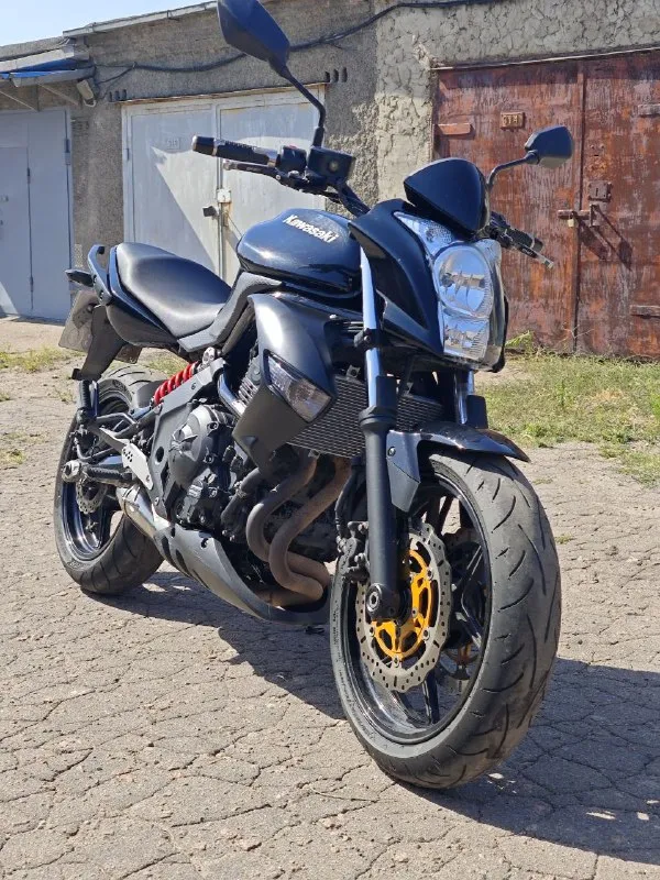 Продам kawasaki er-6n 2011 г. В. 72 л. С.
Отличный городской мотоцикл, юркий, легко управляемый, подойдёт для новичков. Владею 3 сезон, привезен из великобритании.
Цена 450к руб, торг на месте. Возможен обмен на авто на автомате (с моей доплатой).
Донецк, калининский район. Просмотр после 19:00 либо на выходных.
+79498099852
@Jony_donbass (телеграмм) - фотография - 1