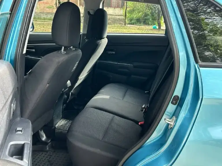 Продам mitsubishi asx рест,
Год выпуска:2012
Обьем двигателя:1.6
Кпп механика
Родной пробег 129.000км
Один владелец,
Авто в родном окрасе!
Комфортабельный, вместительный надёжный японский кроссовер
Автотека✅

Авто в идеальном внешнем и техническом состояние,
В родном окрасе,
Мотор коробка 5+ готов на любую проверку на сто

Комплектация: бортовой компьютер, подогрев сидений, кондиционер, электро зеркала, ,парктроник, хорошая акустика, два комплекта резины с дисками! Полный комплект ключей
Складывающие сидение, комфортный багажник

За машиной очень ухаживали
Есть все необходимое для комфортного вождения.
Этa мaшинa oчень достойный вариант, для любой мecтнoсти! Экономичный, шустpый и самоe вaжнoe надёжный! Кроссовер
Очень надeжные японскиe мoтopы, которые отлично сочетаются с механической коробкой передач

Продажа с переоформлением
Номер телефона
+7949-510-46-92
+7949-501-4999

Цена 1.070.000р

Г. Донецк - фотография - 8