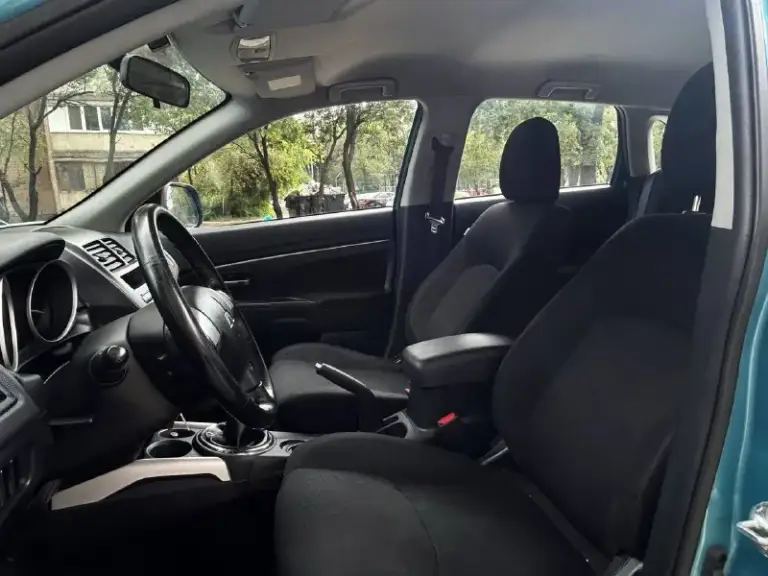 Продам mitsubishi asx рест,
Год выпуска:2012
Обьем двигателя:1.6
Кпп механика
Родной пробег 129.000км
Один владелец,
Авто в родном окрасе!
Комфортабельный, вместительный надёжный японский кроссовер
Автотека✅

Авто в идеальном внешнем и техническом состояние,
В родном окрасе,
Мотор коробка 5+ готов на любую проверку на сто

Комплектация: бортовой компьютер, подогрев сидений, кондиционер, электро зеркала, ,парктроник, хорошая акустика, два комплекта резины с дисками! Полный комплект ключей
Складывающие сидение, комфортный багажник

За машиной очень ухаживали
Есть все необходимое для комфортного вождения.
Этa мaшинa oчень достойный вариант, для любой мecтнoсти! Экономичный, шустpый и самоe вaжнoe надёжный! Кроссовер
Очень надeжные японскиe мoтopы, которые отлично сочетаются с механической коробкой передач

Продажа с переоформлением
Номер телефона
+7949-510-46-92
+7949-501-4999

Цена 1.070.000р

Г. Донецк - фотография - 9