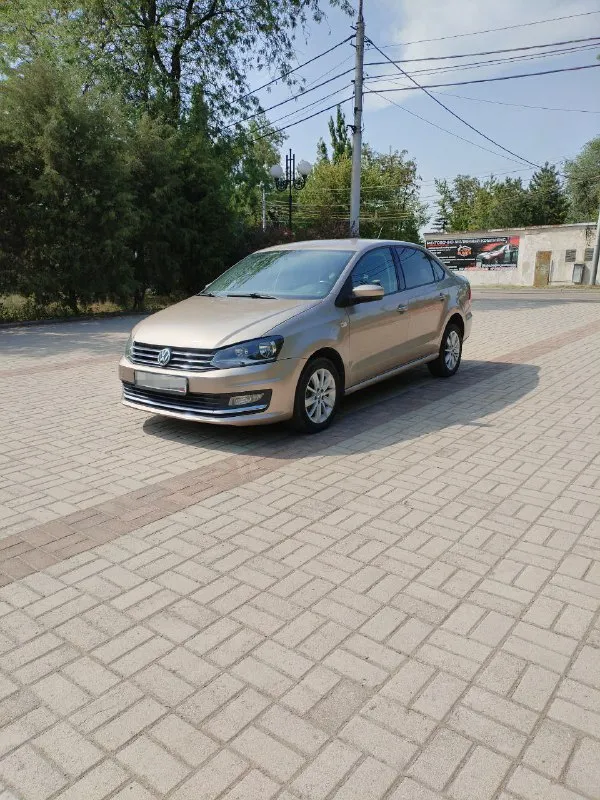 Продам volkswagen polo год выпуска 2017, объём двигателя 1.4 (турбо) 122 л. С, кпп семи ступеней автомат пробег 185000км, в комплектации: 4 стеклоподъёмника, парктроник, климат контроль, круиз контроль, мультируль, регулировка и подогрев зеркал. Подогрев сидений, центральный замок/сигнализация, автозапуск. 2 ключа. Птс оригинал, 1 собственник. Любые проверки. Цена 1120000 осмотр макеевка.
Дополнительная информация по телефону +79493027533 +79495800251 или телеграм - фотография - 1