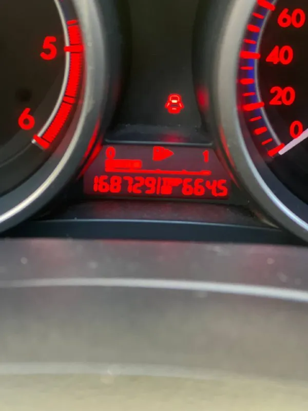 🚙Mazda 3
2009Г
1.5 Механика( 150л. С)
Дизель
Хэтчбек
Птс 1 владелец
2 Ключа

Работает идеально.
Коробка механика работает отлично.
По подвеске никаких посторонних звуков, без вложений.
Комплект лето/зима шин на дисках r17.
💰700.000₽
📞 +79493080600 - фотография - 9