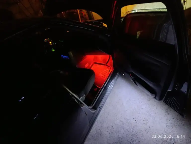 Продам ваз 2110. 2007г.
🔥Пробег 155000км.
🔥Авто в отличном состоянии. Владею им 9 лет.
🔥По кузову состояние отличное: без ржавчины и гнили. Пороги, днище, низы дверей, крышка багажника, капот без ржавчины.
🔥Установлен гур.
🔥Ходовая в отличном состоянии.
🔥Движок очень бодрый, 16 клапанов, объем 1,6 масло не жрёт, не дымит.
🔥Коробка хорошая, без хрустов, не выбивает.
🔥Приятный, чистый, ухоженный, чёрный салон (в авто никто не курил).
🔥 Музыка 🔥🔥 в передних дверях установлено по два стекла, одно обычное, второе тонированное, работают в тандеме. При необходимости тонированное стекло опускается при нажатии на специальную кнопку.
🔥На задних дверях тоже установлены электорстеклоподъёмники.
🔥Сигнализация pantera с обратной связью, автозапуском и тд.
🔥Два комплекта резины (зима-лето)
🔥Гаражного хранения.
🔥Вложений не требует!
🔥С документами полный порядок.
Стоимость 330.000 руб. Торг.
Возможен обмен с моей доплатой.
👀
📞 Звоните: +7(949)4346955 - фотография - 10