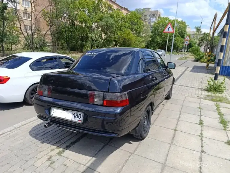 Продам ваз 2110. 2007г.
🔥Пробег 155000км.
🔥Авто в отличном состоянии. Владею им 9 лет.
🔥По кузову состояние отличное: без ржавчины и гнили. Пороги, днище, низы дверей, крышка багажника, капот без ржавчины.
🔥Установлен гур.
🔥Ходовая в отличном состоянии.
🔥Движок очень бодрый, 16 клапанов, объем 1,6 масло не жрёт, не дымит.
🔥Коробка хорошая, без хрустов, не выбивает.
🔥Приятный, чистый, ухоженный, чёрный салон (в авто никто не курил).
🔥 Музыка 🔥🔥 в передних дверях установлено по два стекла, одно обычное, второе тонированное, работают в тандеме. При необходимости тонированное стекло опускается при нажатии на специальную кнопку.
🔥На задних дверях тоже установлены электорстеклоподъёмники.
🔥Сигнализация pantera с обратной связью, автозапуском и тд.
🔥Два комплекта резины (зима-лето)
🔥Гаражного хранения.
🔥Вложений не требует!
🔥С документами полный порядок.
Стоимость 330.000 руб. Торг.
Возможен обмен с моей доплатой.
👀
📞 Звоните: +7(949)4346955 - фотография - 4