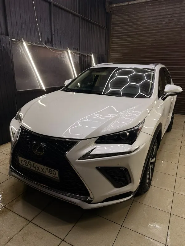 Продам
Lexus nx 300
2021 Год
Пробег 33 000 км
2 Л турбо (238 л. С. )
Коробка - полноценный автомат
Полный привод
Максимальная комплектация, , кожаный салон, электропривод сидений, память сидений, подрулевые лепестки, двухзонный климат-контроль, люк, подогрев сидений, вентиляция сидений, без ключевой доступ всех дверей, адаптивный круиз контроль, удержания в полосе, датчики слепых зон, датчики света, системы предупреждения о столкновении, подогрев руля, круговые паркторники, камера заднего вида, 3 режима езды, шикарная мультимедиа с поддержкой carplay и android auto, электро привод багажника, открытия багажника взмахом ногой, куча вспомогательных ассистентов и опций, все перечислять не буду
Машина в отличном состоянии, по тех части на твердую 5, никаких ошибок неисправностей нет, работает каждая кнопка, каждая функция, мотор, коробка, ходовая часть, идеально, стекла все родные, подушки безопасности все на месте
Кузов ровный красивый
Ма
📞 Звоните: +7(988)6786418 - фотография - 2