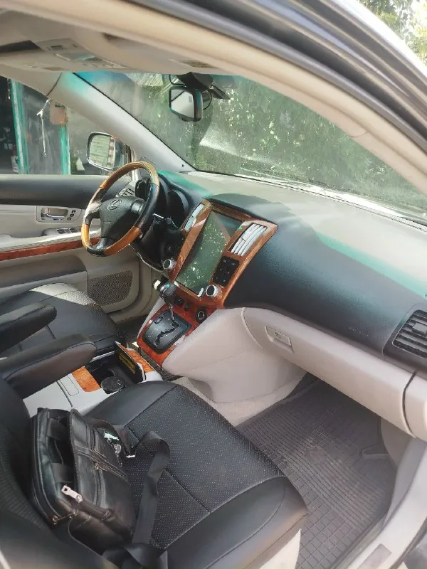 Lexus рх350 2006г. Газ бензин. 140000 пробега. 1500000₽. Т+79496483611
📞 Звоните: +7(949)6483611 - фотография - 10