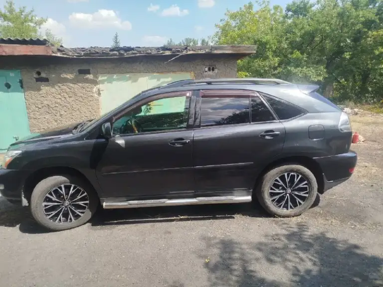 Lexus рх350 2006г. Газ бензин. 140000 пробега. 1500000₽. Т+79496483611
📞 Звоните: +7(949)6483611 - фотография - 4