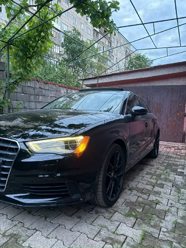 Audi a3 2014 год 1.8 автомат ❗️самая полная комплектация из всех возможных ❗️ ❗️единственный владелец на всю историю с салона ❗️ ❗️родной пробег, родная краска в круг, родные стекла, и многие другие факторы нового автомобиля❗️ технически в идеальном состоянии 162.000 пробега коробка, двигатель, ходовая, электрика, салон- состояние нового авто🤌🏻 полностью обслужена включая кондиционер ✅ машина сток, не прошивалась, сделан только выхлоп до катализатора ( который цел, не трогался ) по салону сделана подсветка, в багажнике оригинальный саб ❗️ линзы в фары стоят в оригинальные места bi-led aozoom black king kong. ❗️ то масла делал каждые 5000, масло только motul. Диски 18” rohana rfx13. Резина goodyear efficient grip performance(пробег на ней 8500 км) третья машина в семье, выходного дня, не курю, животных не возил ! Идеал❗️ переоформление обязательное ✅ 1.62 с торгом адекватным ! Макеевка +79496423118
📞 Звоните: +7(949)6423118 - фотография - 3
