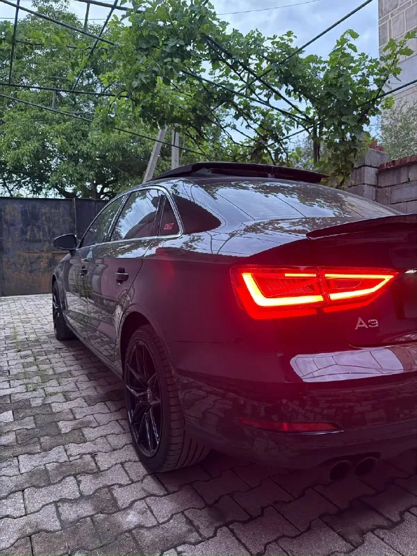 Audi a3 2014 год 1.8 автомат ❗️самая полная комплектация из всех возможных ❗️ ❗️единственный владелец на всю историю с салона ❗️ ❗️родной пробег, родная краска в круг, родные стекла, и многие другие факторы нового автомобиля❗️ технически в идеальном состоянии 162.000 пробега коробка, двигатель, ходовая, электрика, салон- состояние нового авто🤌🏻 полностью обслужена включая кондиционер ✅ машина сток, не прошивалась, сделан только выхлоп до катализатора ( который цел, не трогался ) по салону сделана подсветка, в багажнике оригинальный саб ❗️ линзы в фары стоят в оригинальные места bi-led aozoom black king kong. ❗️ то масла делал каждые 5000, масло только motul. Диски 18” rohana rfx13. Резина goodyear efficient grip performance(пробег на ней 8500 км) третья машина в семье, выходного дня, не курю, животных не возил ! Идеал❗️ переоформление обязательное ✅ 1.62 с торгом адекватным ! Макеевка +79496423118
📞 Звоните: +7(949)6423118 - фотография - 5