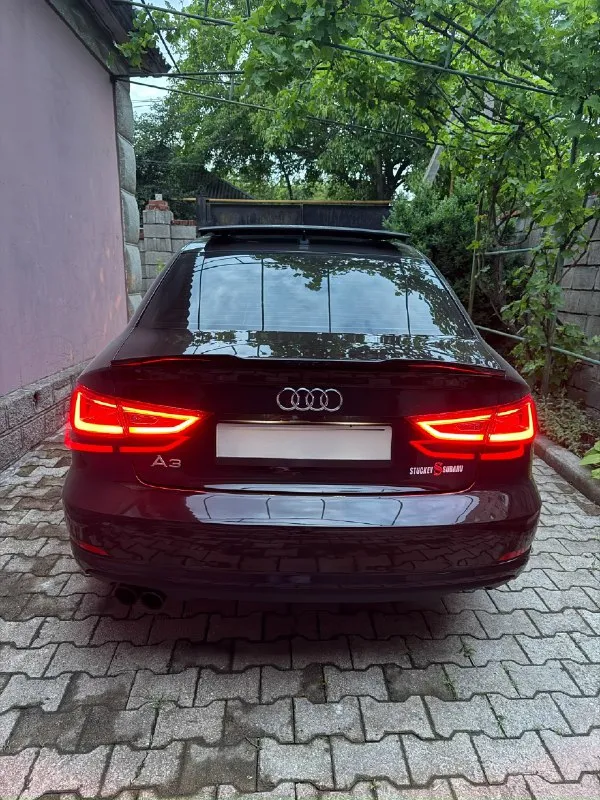 Audi a3 2014 год 1.8 автомат ❗️самая полная комплектация из всех возможных ❗️ ❗️единственный владелец на всю историю с салона ❗️ ❗️родной пробег, родная краска в круг, родные стекла, и многие другие факторы нового автомобиля❗️ технически в идеальном состоянии 162.000 пробега коробка, двигатель, ходовая, электрика, салон- состояние нового авто🤌🏻 полностью обслужена включая кондиционер ✅ машина сток, не прошивалась, сделан только выхлоп до катализатора ( который цел, не трогался ) по салону сделана подсветка, в багажнике оригинальный саб ❗️ линзы в фары стоят в оригинальные места bi-led aozoom black king kong. ❗️ то масла делал каждые 5000, масло только motul. Диски 18” rohana rfx13. Резина goodyear efficient grip performance(пробег на ней 8500 км) третья машина в семье, выходного дня, не курю, животных не возил ! Идеал❗️ переоформление обязательное ✅ 1.62 с торгом адекватным ! Макеевка +79496423118
📞 Звоните: +7(949)6423118 - фотография - 7
