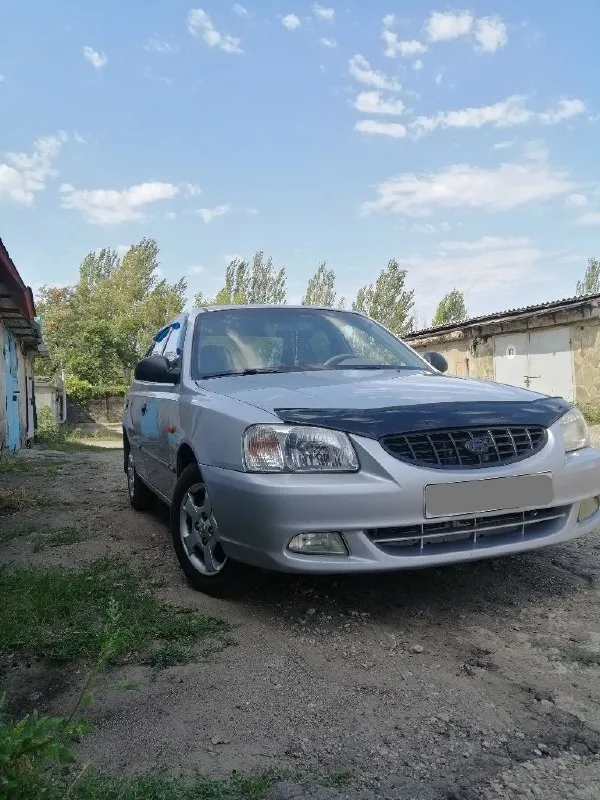 Продам hyundai accent, 2005 г. , 1.5 л. , механика. Цена 430 тыс. Руб. Торг уместен. Документы чистые, без штрафов, запретов, ограничений, птс оригинал. Дкп, стс, птс на руках. По технике отлично все. Мотор работает тихо, коробка без нареканий, не выбивает, не хрустит. Кузов ровный, без рыжиков. Электрика исправна. Комплектация: гур, кондиционер, сигнализация, 2 эл. Стеклоподъёмника. Кондиционер заправлен, радиатор новый. Музыка 4 динамика, играет не плохо. Дно, стаканы, пороги целые. Лобовое целое. Резина лето, свежая. Автомобиль на полном ходу. Салон ухожен. Печка дует. Обмен не интересует. Макеевка, шахтерск +79496306865
📞 Звоните: +7(949)6306865 - фотография - 2