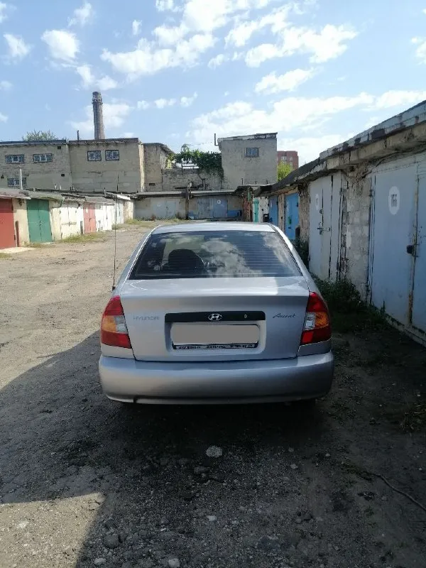Продам hyundai accent, 2005 г. , 1.5 л. , механика. Цена 430 тыс. Руб. Торг уместен. Документы чистые, без штрафов, запретов, ограничений, птс оригинал. Дкп, стс, птс на руках. По технике отлично все. Мотор работает тихо, коробка без нареканий, не выбивает, не хрустит. Кузов ровный, без рыжиков. Электрика исправна. Комплектация: гур, кондиционер, сигнализация, 2 эл. Стеклоподъёмника. Кондиционер заправлен, радиатор новый. Музыка 4 динамика, играет не плохо. Дно, стаканы, пороги целые. Лобовое целое. Резина лето, свежая. Автомобиль на полном ходу. Салон ухожен. Печка дует. Обмен не интересует. Макеевка, шахтерск +79496306865
📞 Звоните: +7(949)6306865 - фотография - 5