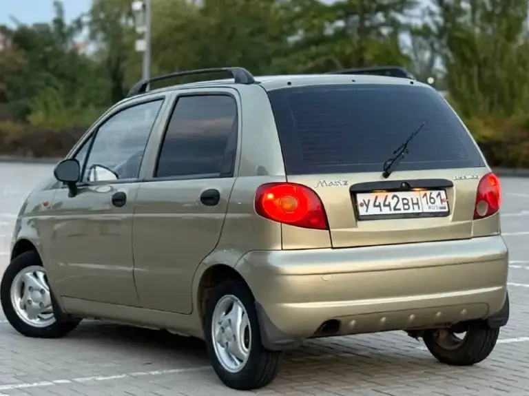❗❗❗ Срочная продажа авто
Внимание коробка автомат
 В продаже ⚡⚡⚡daewo matiz⚡⚡⚡
Машина в идеальном состоянии
Просто 💥💨💯
Объем 0.8
Кпп автомат
Мягкая и очень приятная ходовая
Авто без вложений
В идеальном состоянии
Ни гнили ни ржи
И без намёков на это

Авто 2006 года
Хорошая комплектация 
Салон аккуратный и опрятный
Все что должно работать работает
Электростеклоподъемники
Кондиционер дует ледяным
Обогрев заднего стекла
Хорошая магнитола
Гур
Двигатель шепчет 🫀
Звонить по номеру
+79495608789
Цена 355.000
Город донецк
Хороший торг реальным покупателям - фотография - 4