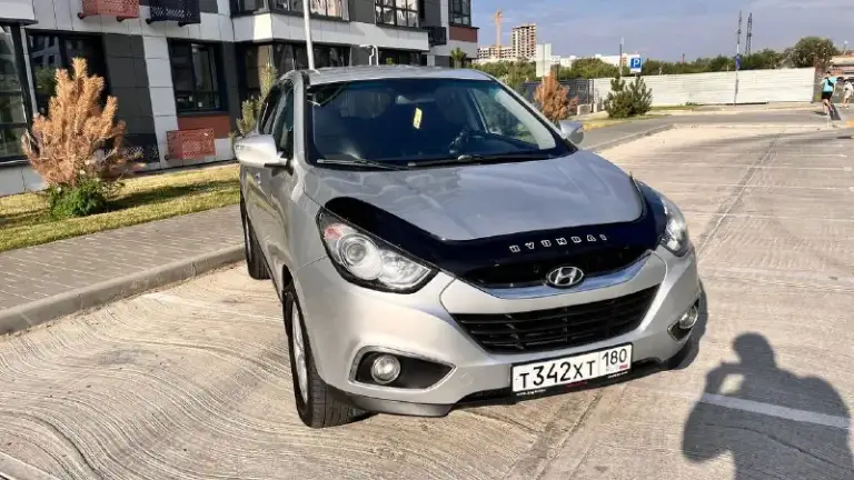 Hyundai ix35

Цена 900 тысяч
Торг срочно
Личное авто без вложений в родном окрасе 2011 г, в механика 2.0 двиготель отличный масло не ест работает идеально ! Хорошая комплектация двух зонный климат контроль подогревы сидений перед зад лобового зеркал, складывание зеркал абс аирбаг и многое другое 160 тысячь пробега тел +7 (949) 068-48-89 осмотр макеевка - фотография - 3